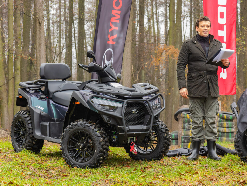 Motor-Land Offroad Show premiera Kymco MXU 700 Extended i QJMOTOR SFA 600