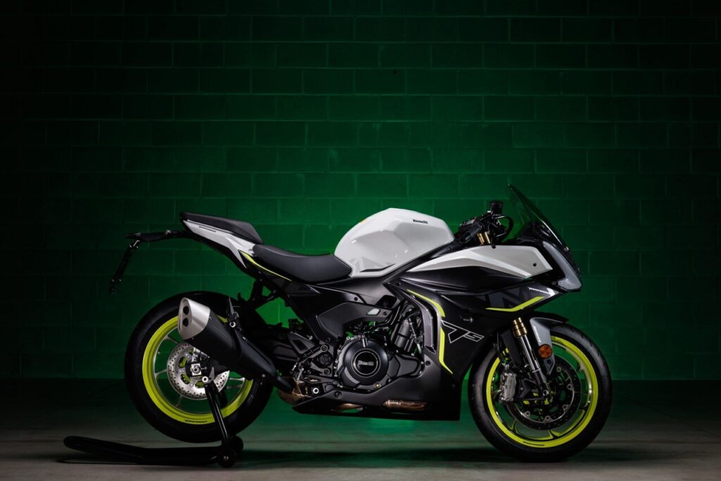 Benelli Tornado 550 - nowy miejski daily sport 11