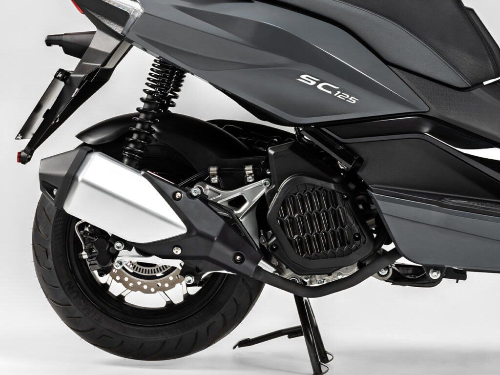 Morbidelli SC125 – skuter z charakterem, którego nie sposób pomylić z żadnym innym. 3
