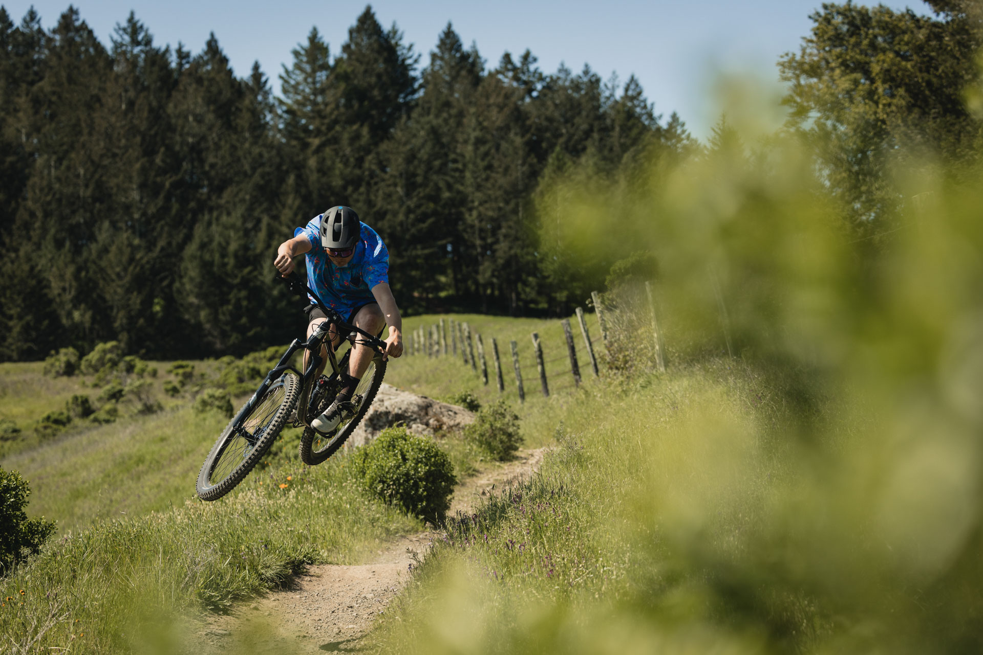 Jak wybrać rowery z pełnym zawieszeniem – przewodnik po kategoriach: trail, enduro i downhill 17