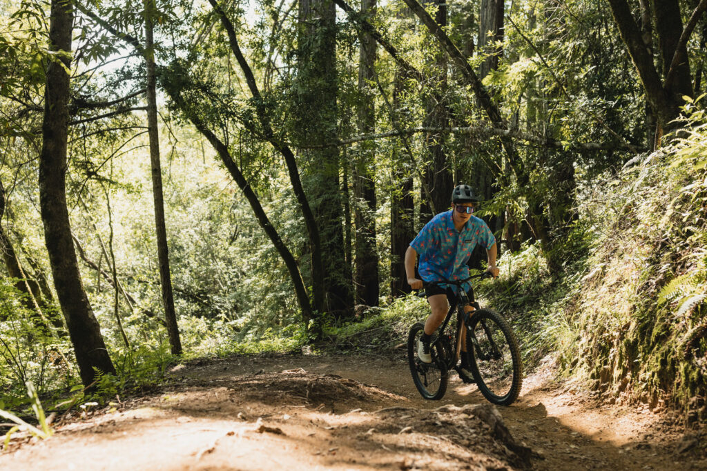 Jak wybrać rowery z pełnym zawieszeniem – przewodnik po kategoriach: trail, enduro i downhill 3