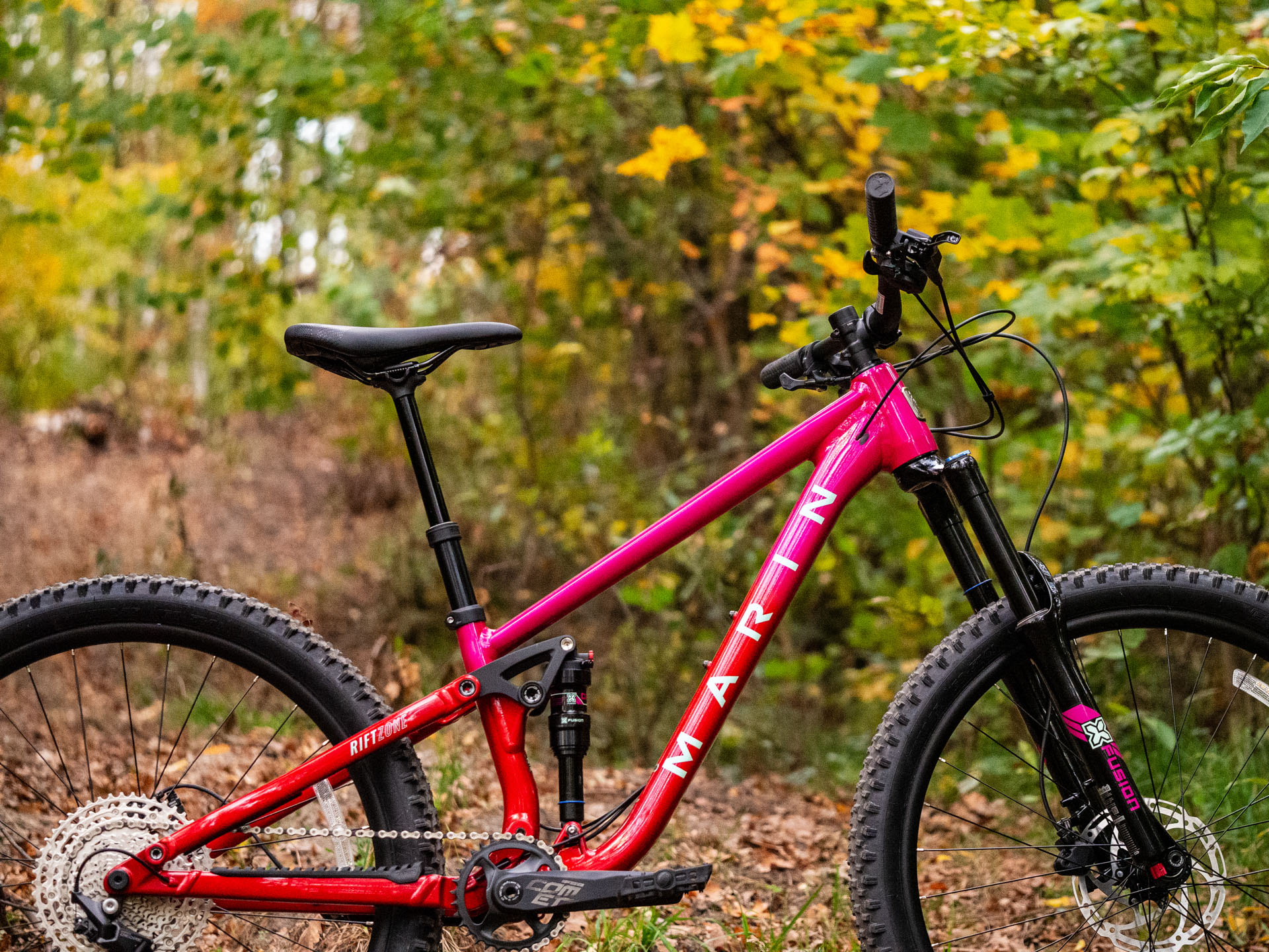 Jak wybrać rowery z pełnym zawieszeniem – przewodnik po kategoriach: trail, enduro i downhill 6