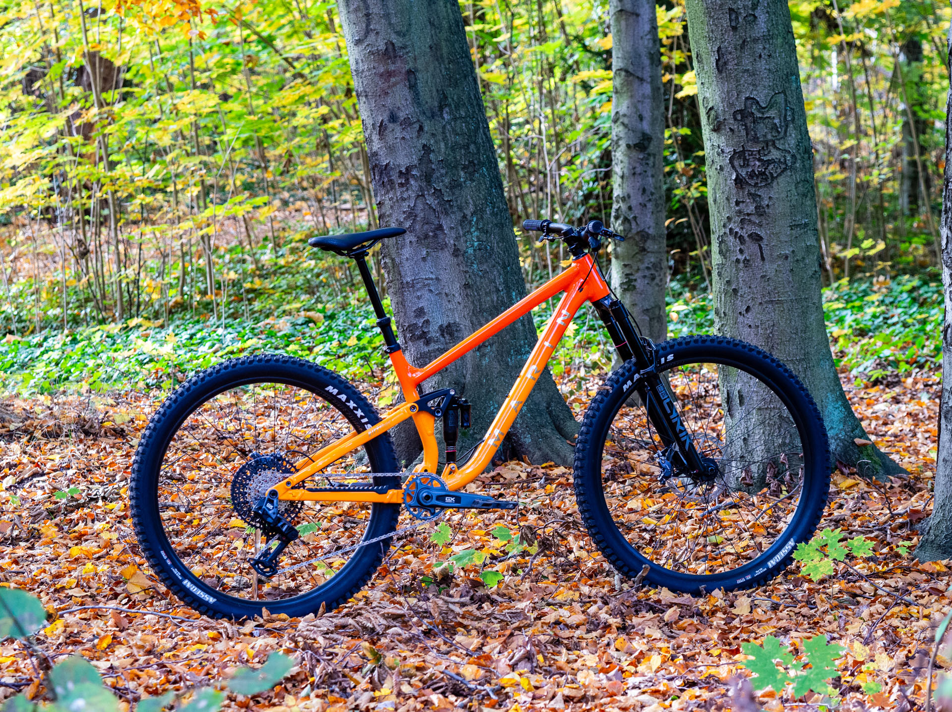 Jak wybrać rowery z pełnym zawieszeniem – przewodnik po kategoriach: trail, enduro i downhill 19