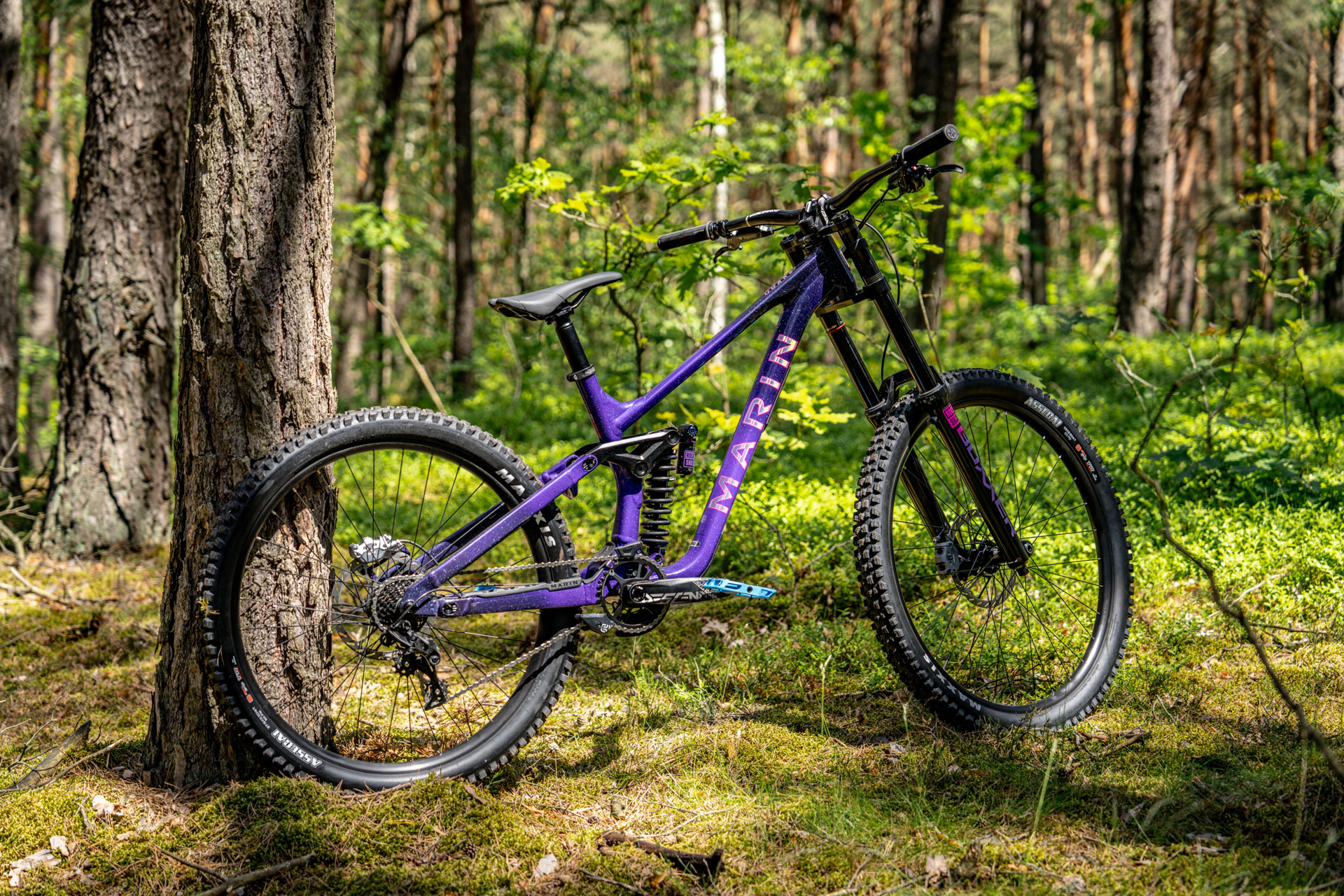 Jak wybrać rowery z pełnym zawieszeniem – przewodnik po kategoriach: trail, enduro i downhill 34