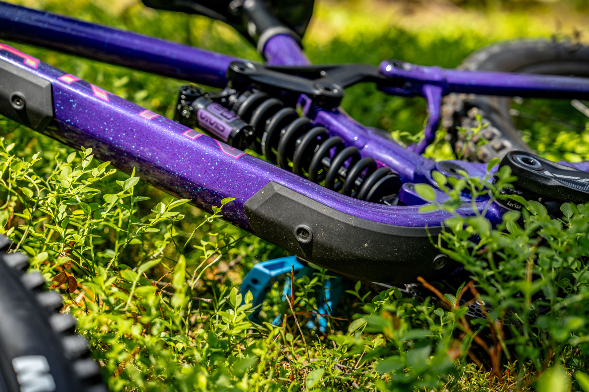 Jak wybrać rowery z pełnym zawieszeniem – przewodnik po kategoriach: trail, enduro i downhill 36