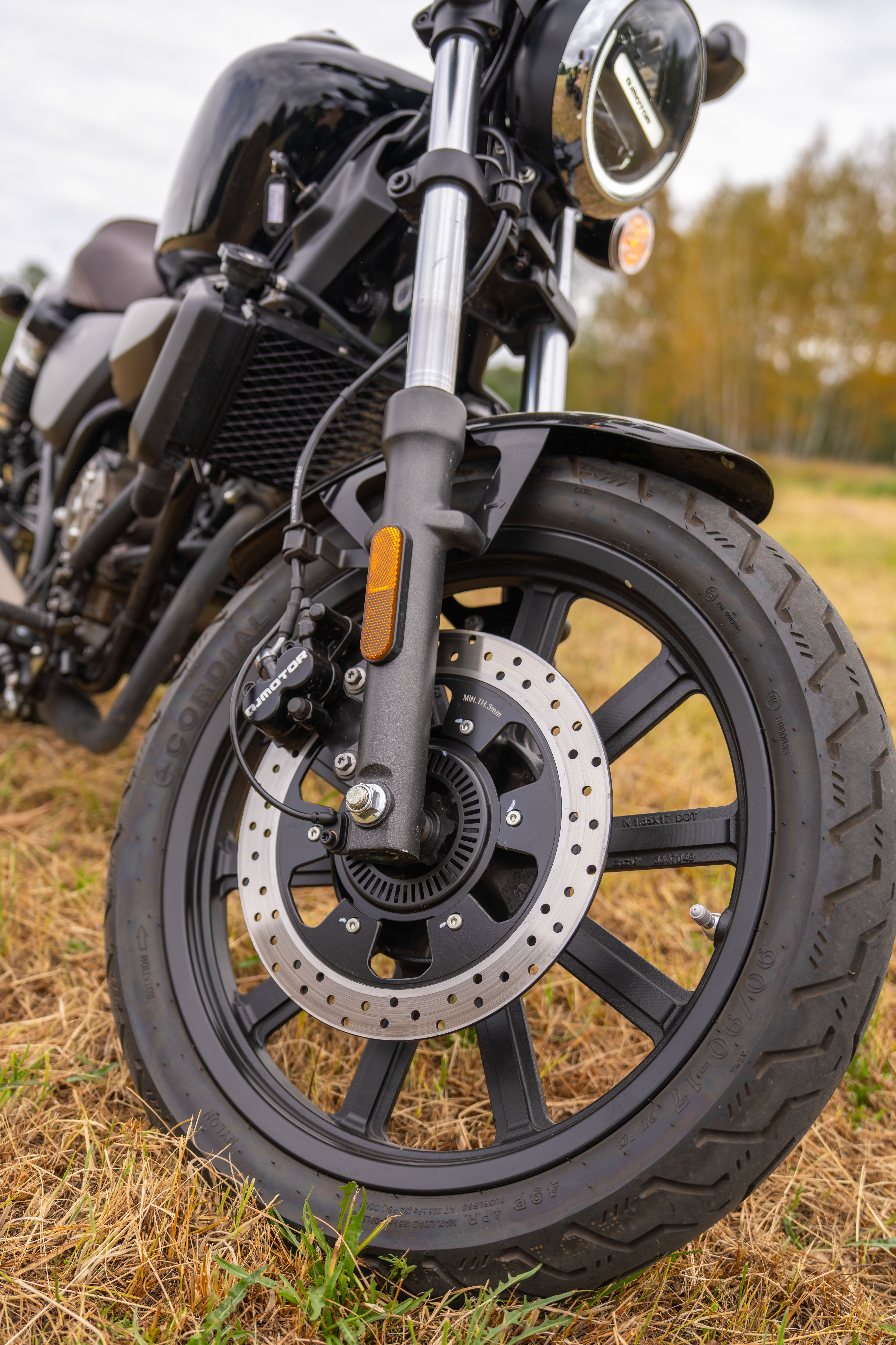 Zontes 125C vs. QJMOTOR SRV 125. Poręczne customy 4