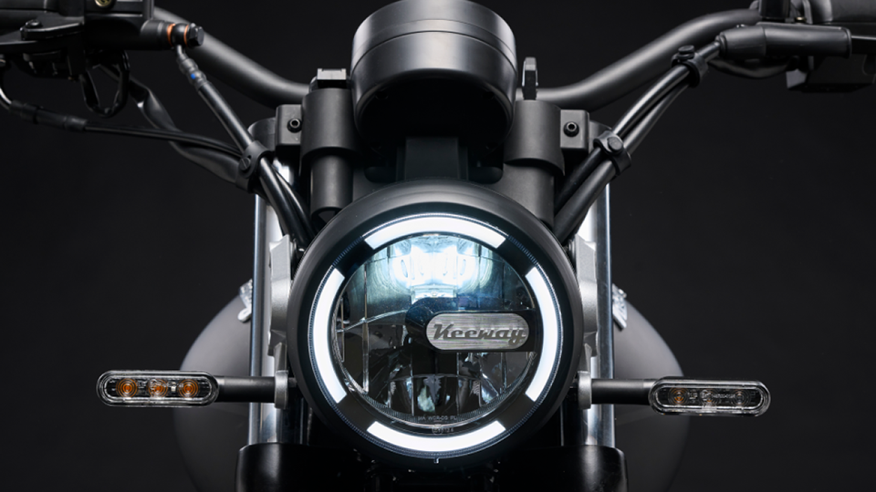 Keeway X-Light 125 8