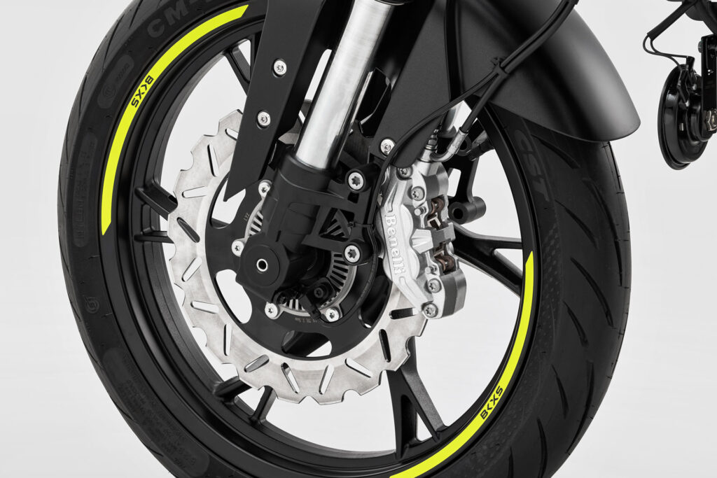 Benelli BKX 125S 6
