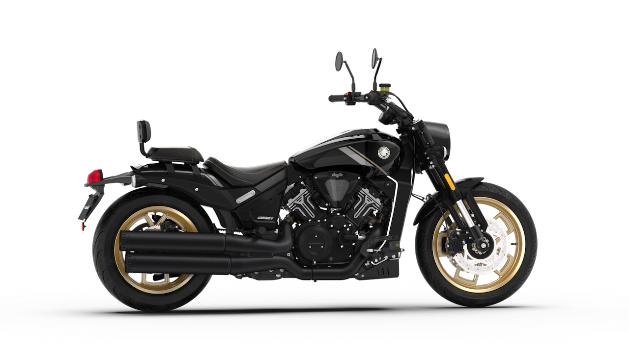C652V_360_BLACK.30